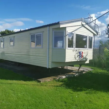 8 Birth Caravan Marine Holiday Park Rhyl Exterior photo